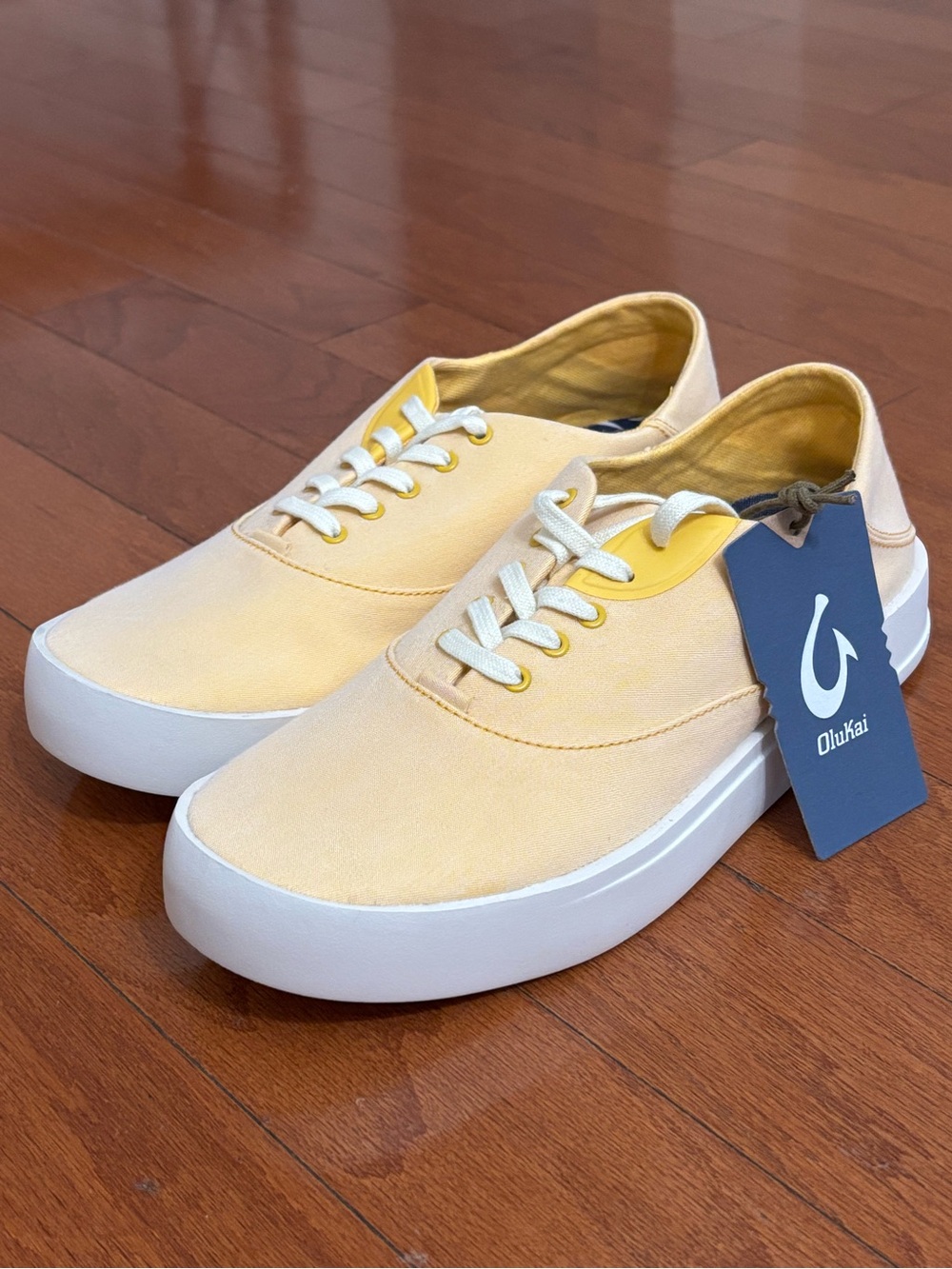 OluKai Men’s Pale Yellow Canvas Low-Top Sneakers with White Sole